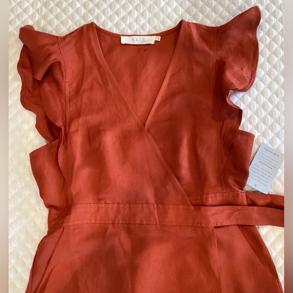 ASTR The Lable Linen Blend Wrap MIDI Dress M - Picture 11 of 14